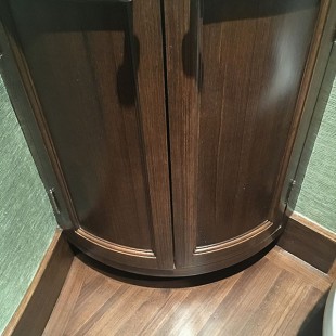 Mahogany Grained Cabinet Doors and Floor